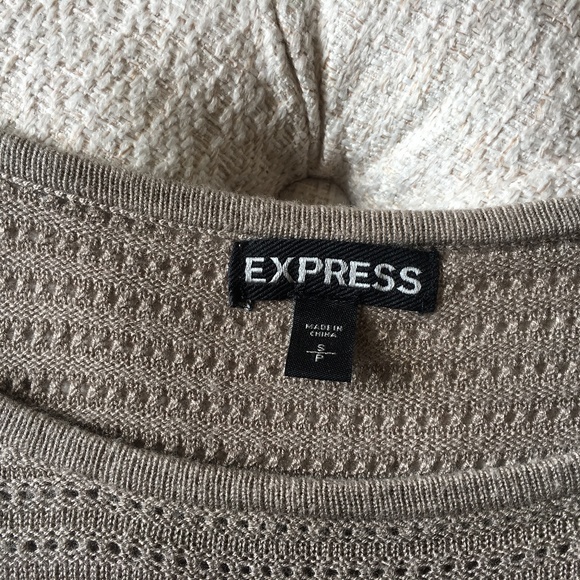 Express Ladies Top - Picture 5 of 6